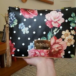 Bebe Clutch With Handle